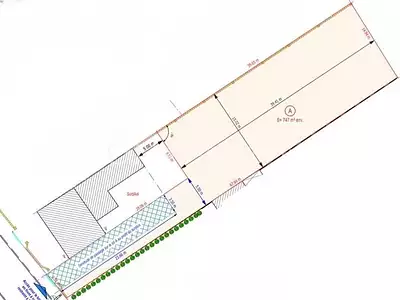 Terrain, 747 m²