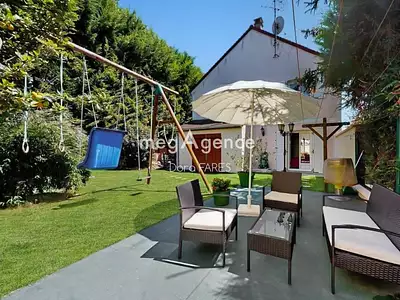 Maison, 165 m²