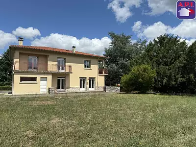 Maison, 151,2 m²