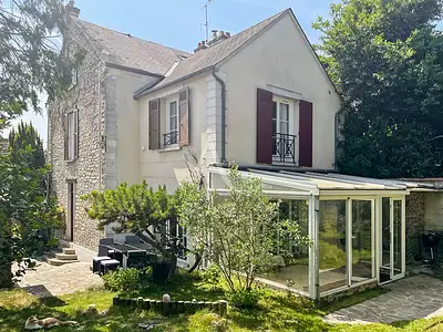 Maison, 163 m²