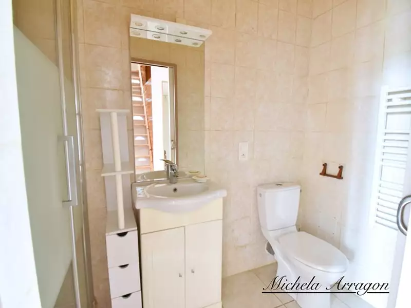Maison, 77 m²