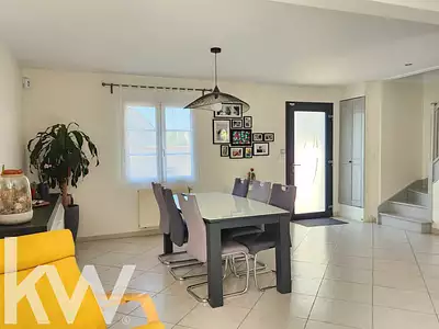 Maison, 121 m²