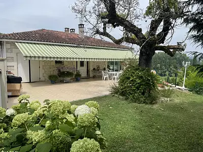 Maison, 148 m²