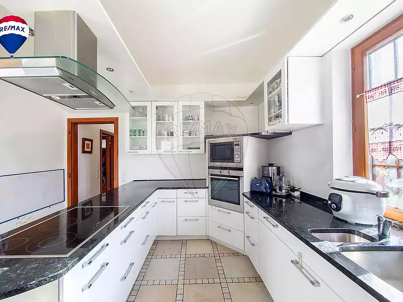 Maison, 168 m²