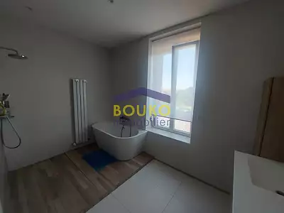 Maison, 185 m²