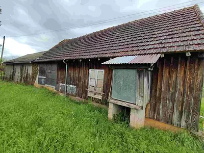 Terrain, 10 164 m²