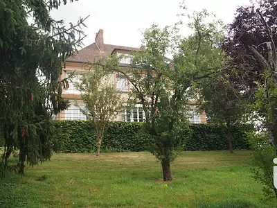 Maison, 275 m²