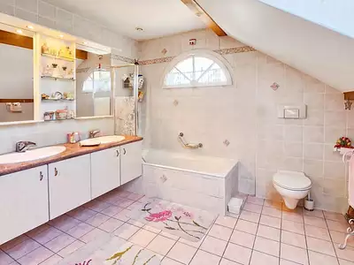 Maison, 241 m²