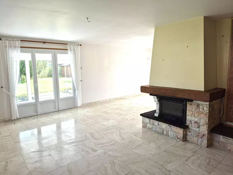 Maison, 166 m²