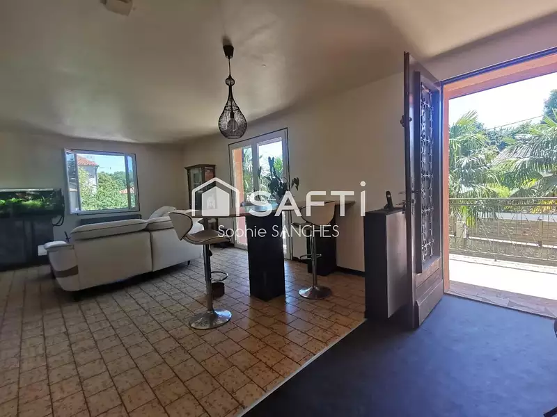 Maison, 131 m²