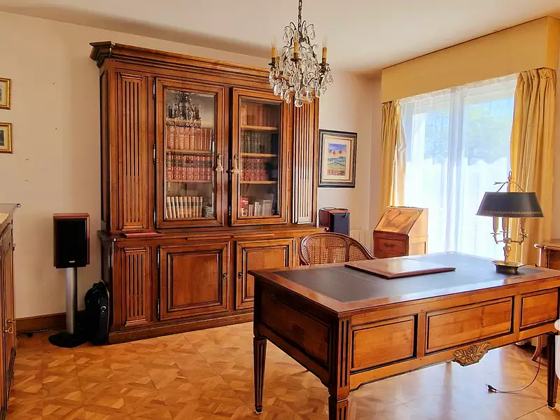 Maison, 233 m²