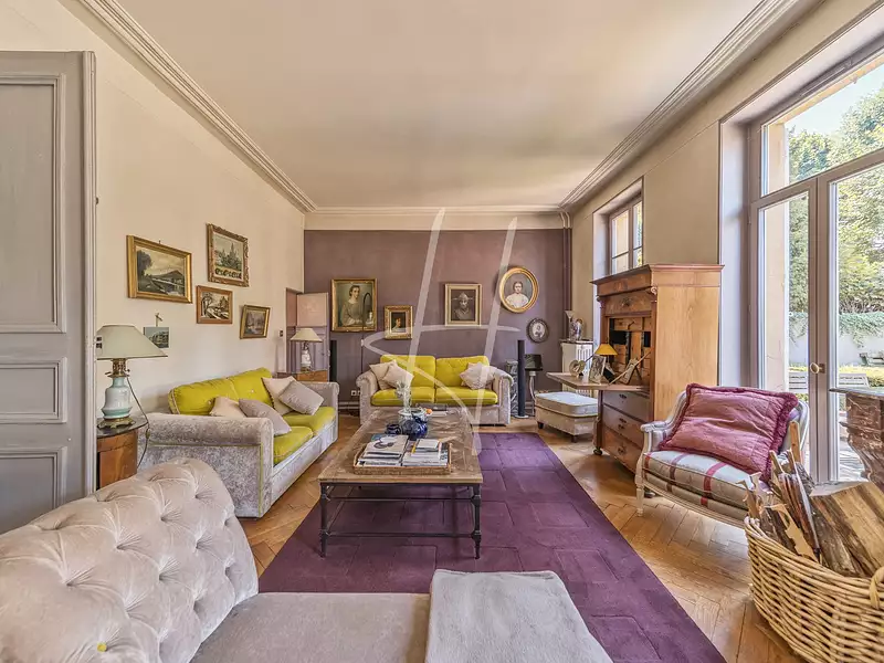 Maison, 210 m²