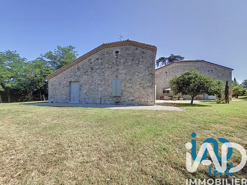 Maison, 760 m²