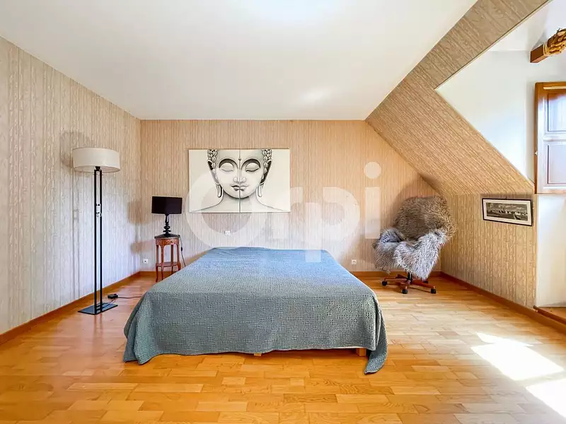Maison, 167 m²