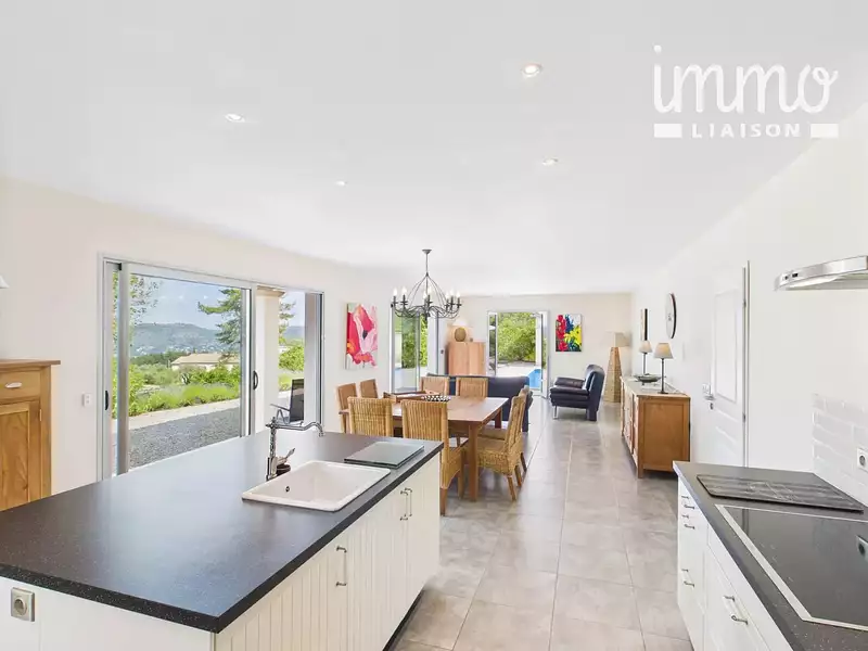 Maison, 120 m²