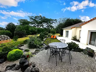 Maison, 318,67 m²