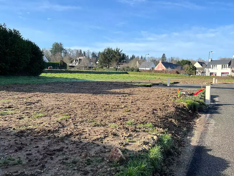 Terrain, 691 m²