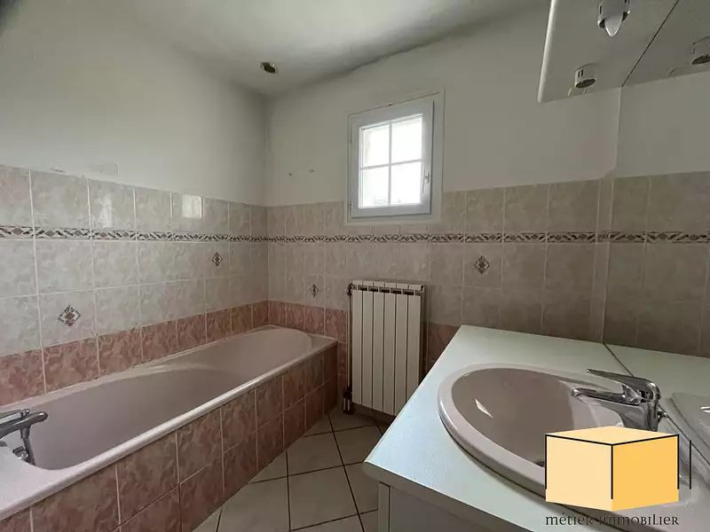 Maison, 84,04 m²