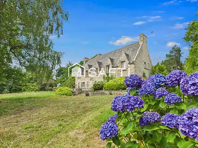 Maison, 380 m²