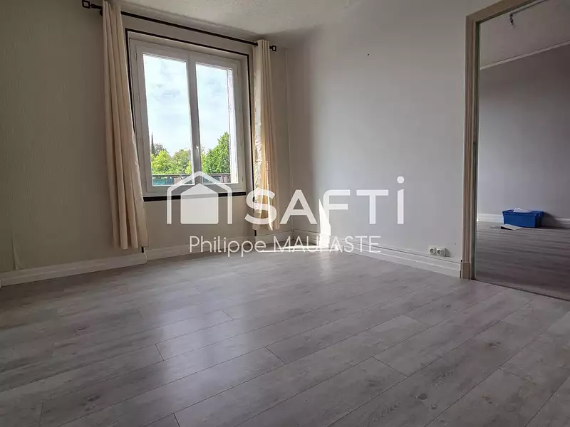 Immeuble, 620 m²