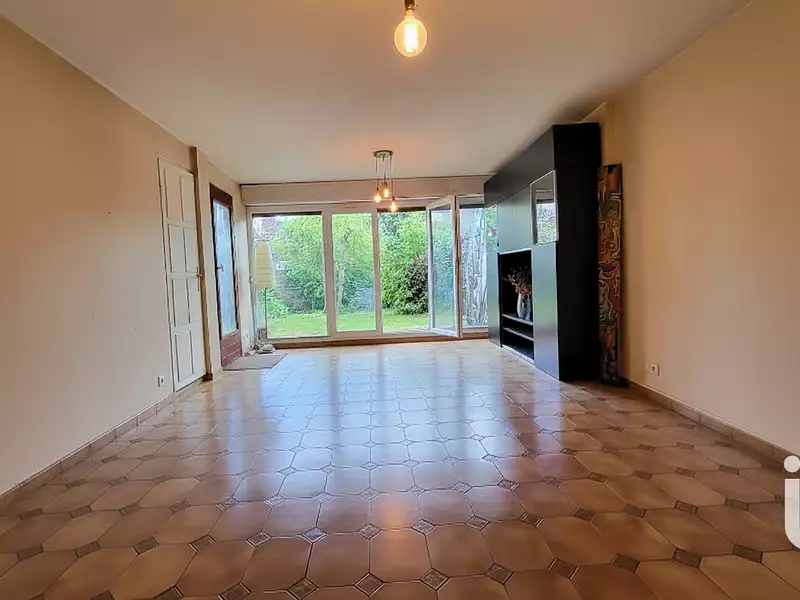 Maison, 175 m²