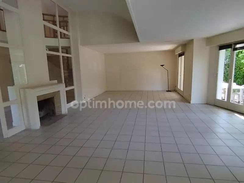 Maison, 168 m²