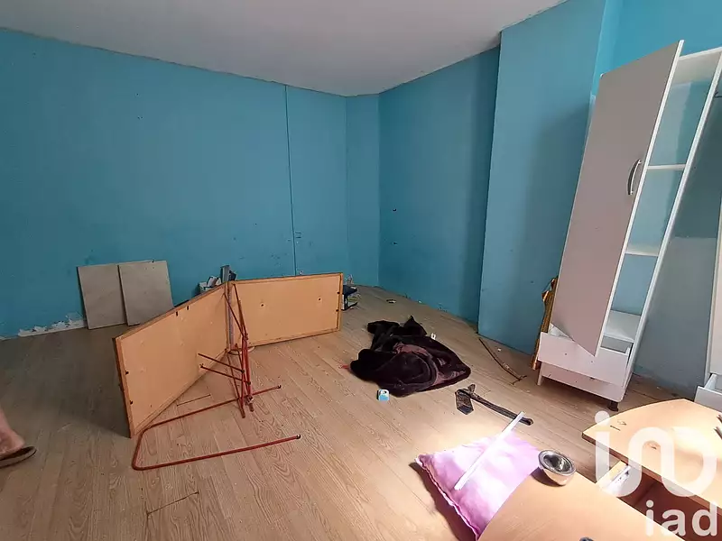 Immeuble, 77 m²