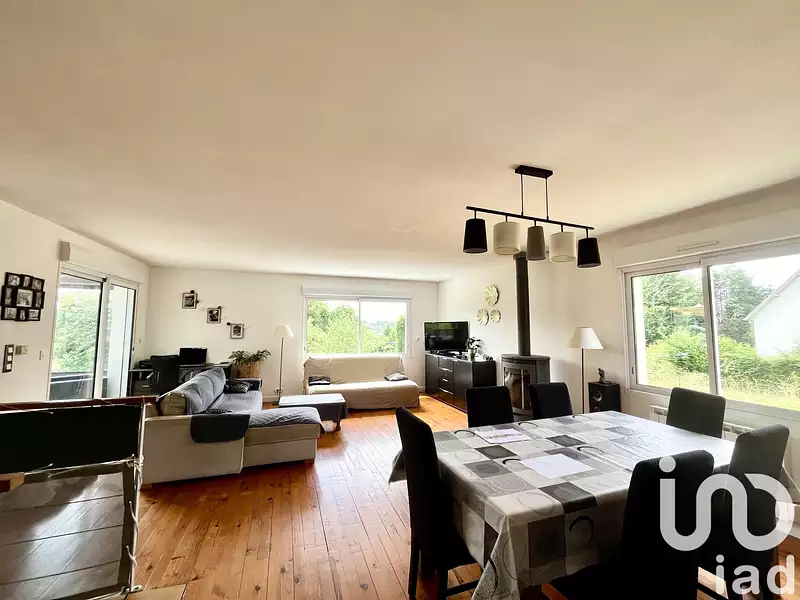 Maison, 146 m²