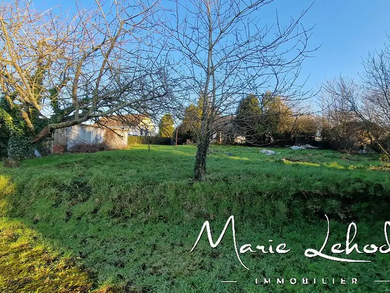 Terrain, 882 m²