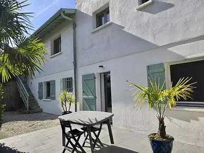 Maison, 165 m²