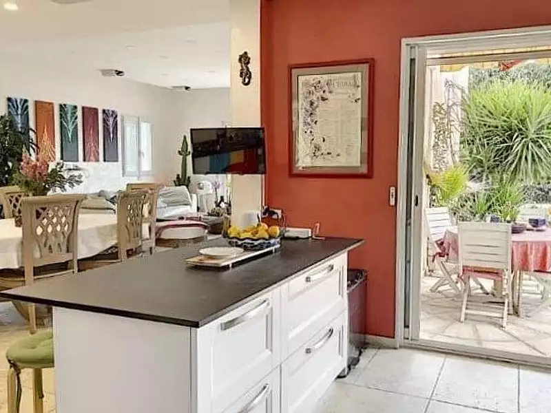 Maison, 334 m²