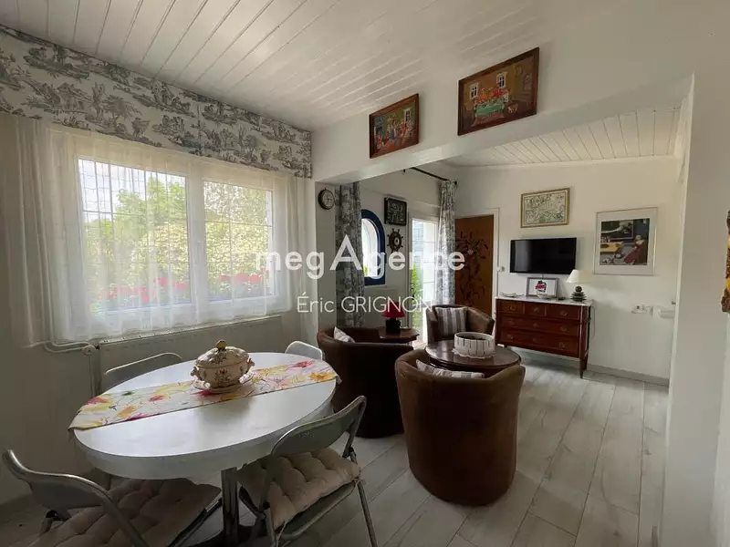 Maison, 158 m²