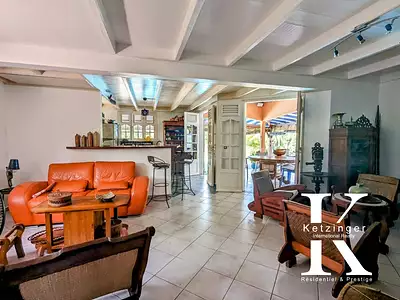 Maison, 163 m²