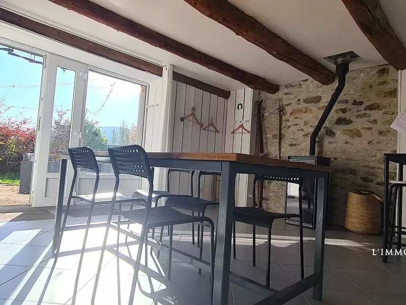 Maison, 376,3 m²