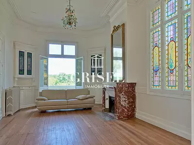 Maison, 268 m²