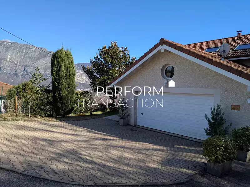 Maison, 140,59 m²