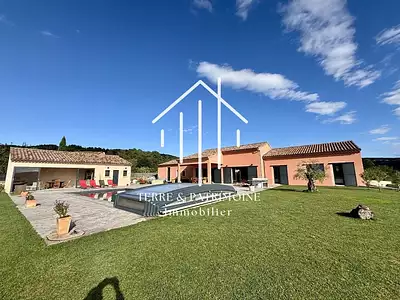 Maison, 176 m²