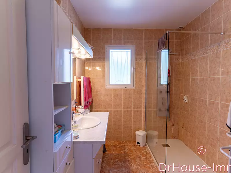 Maison, 190 m²