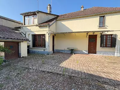 Maison, 96 m²