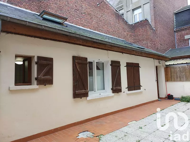 Immeuble, 196 m²
