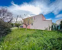 Terrain, 368 m²