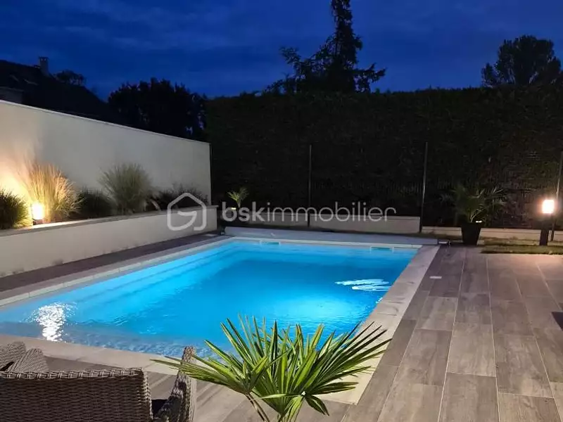 Maison, 227 m²