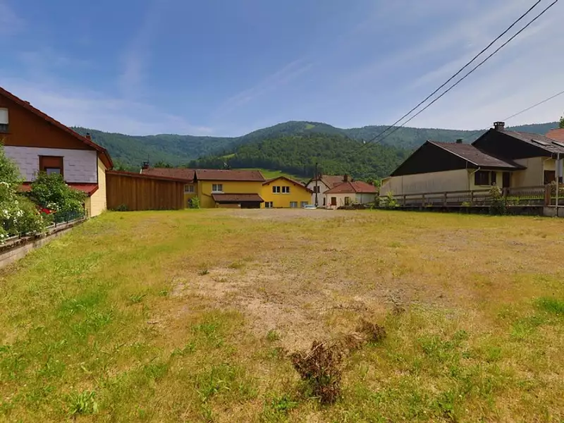 Terrain, 600 m²