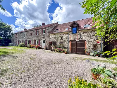 Maison, 250 m²