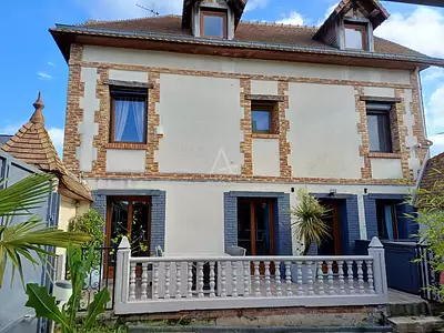 Maison, 166 m²