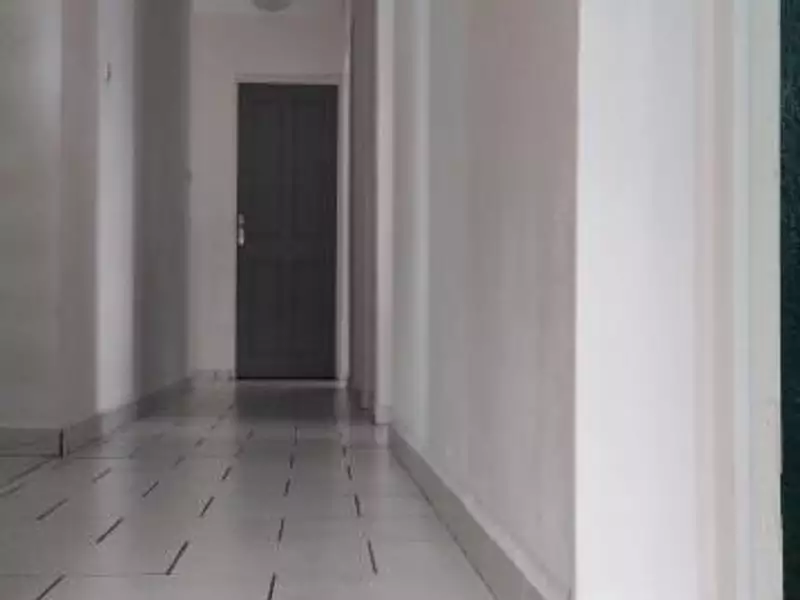 Maison, 225 m²