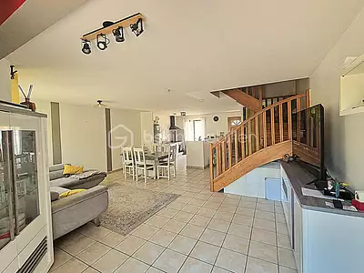 Maison, 102 m²