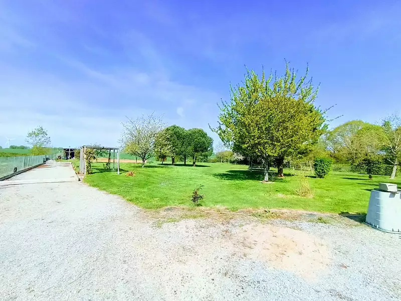 Maison, 220 m²