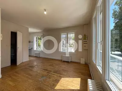 Immeuble, 343 m²