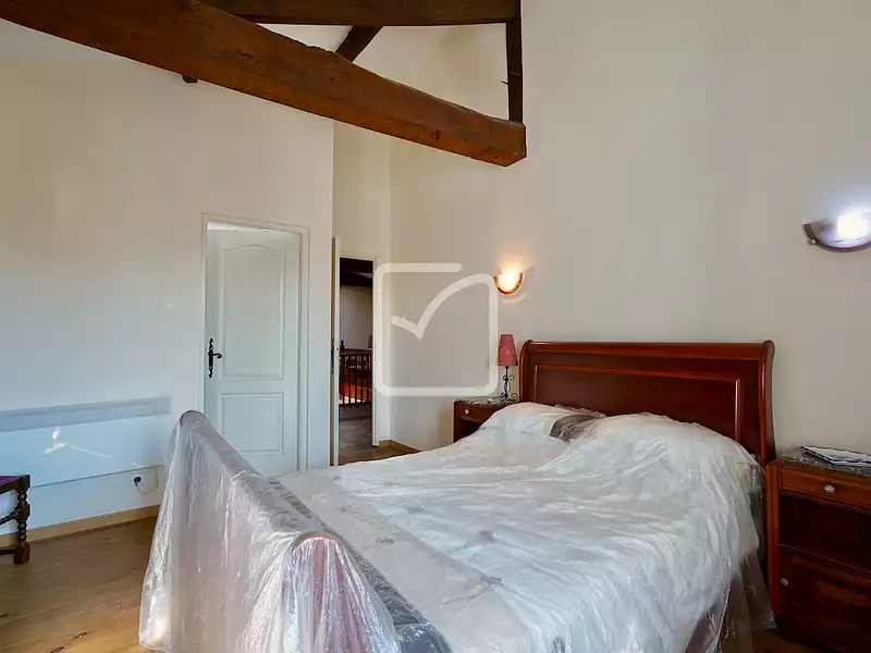 Maison, 222 m²